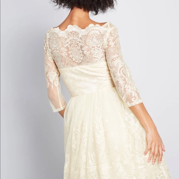 NWT Gilded Grace Wedding Dress by ModCloth - Picture 4 of 8